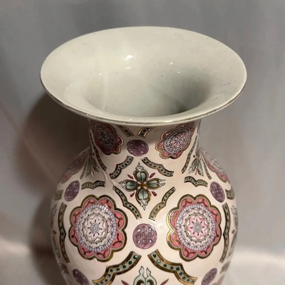 Vintage Pink Asian Porcelain Vase Ginger Jar 18